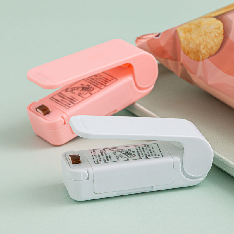 Mini Small Household Plastic Sealing Machine Snack Sealing Artifact Portable Mini Hand-Pressed Plastic Bag Sealing Machine